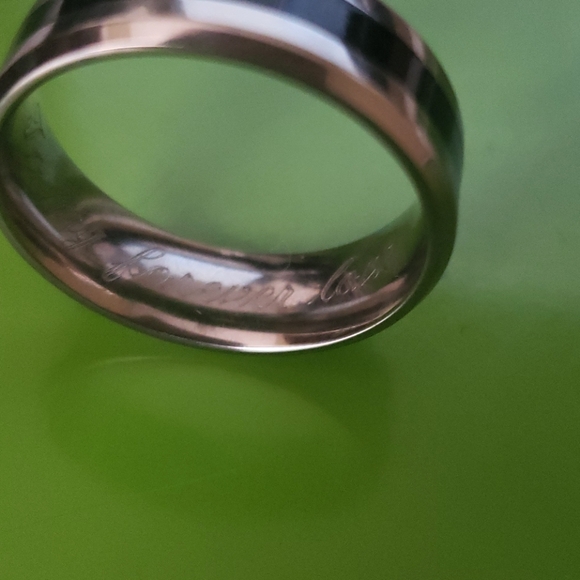 Mens titanium wedding band - Picture 3 of 5